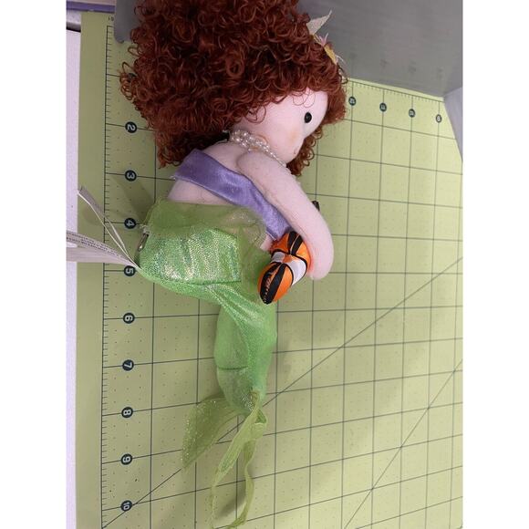 Green Tree Collectable Mermaid 982- 37 Music Box Shelf Sitter Beautiful Sea - Picture 12 of 12